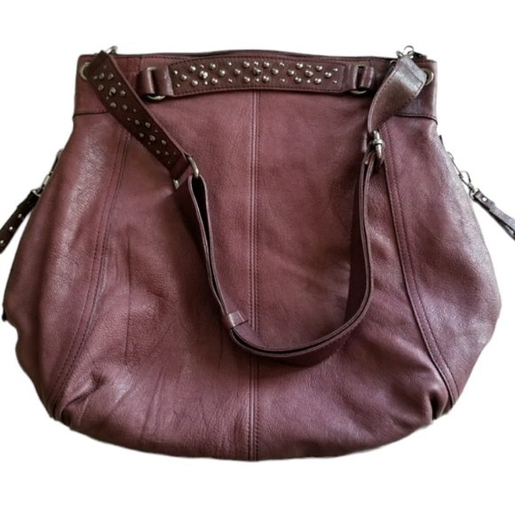 Banana Republic Burgundy Goat Leather Shoulder Bag - Picture 4 of 16